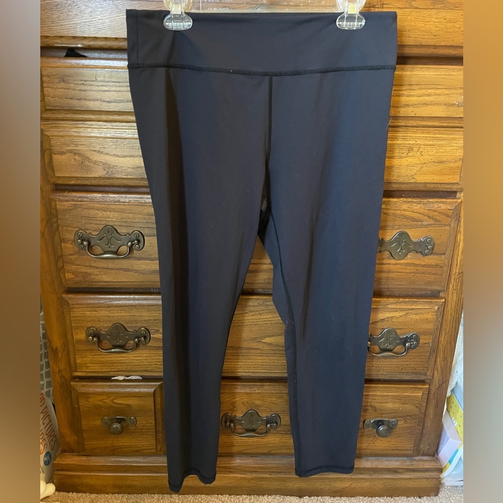 Zyia black leggings 14-16